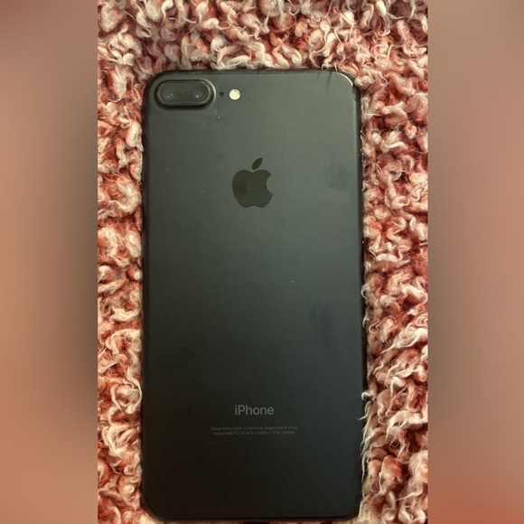 iPhone 7 Plus - Picture 3 of 5